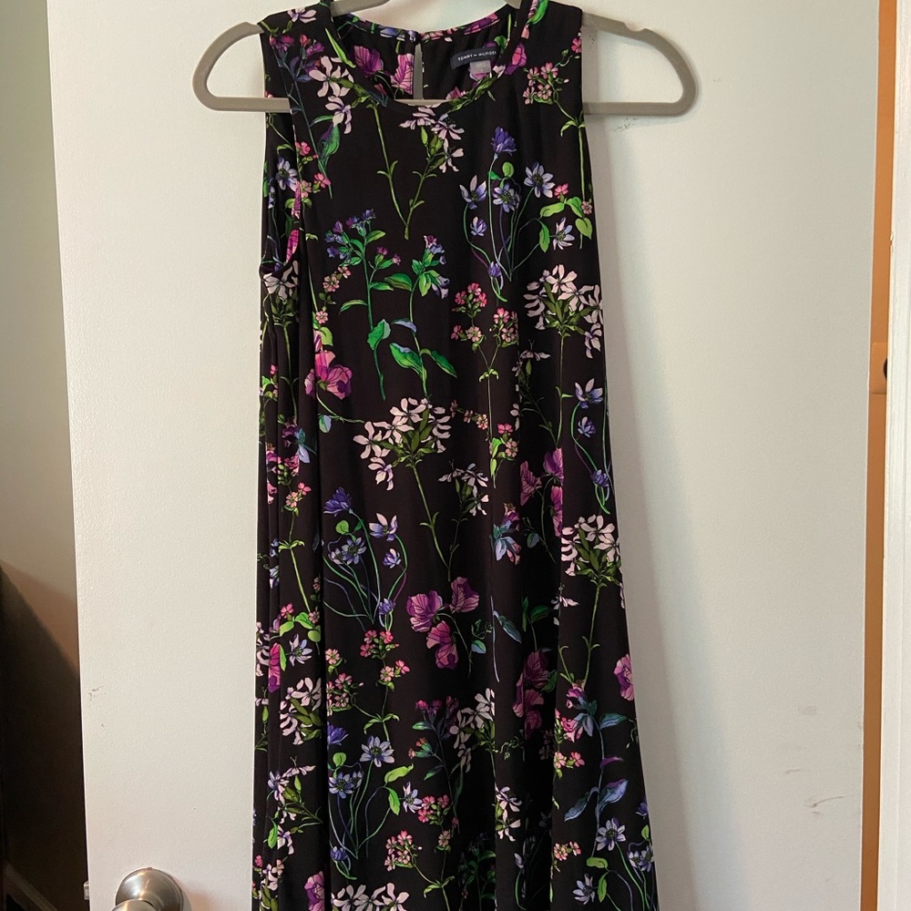 NWT Tommy Hilfiger Floral Shift Dress